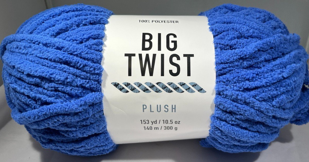 Big Twist Plush Yarn