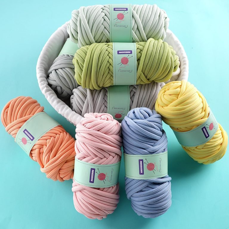 Big Twist Tubular Yarn: Jumbo Weight for Quick Projects